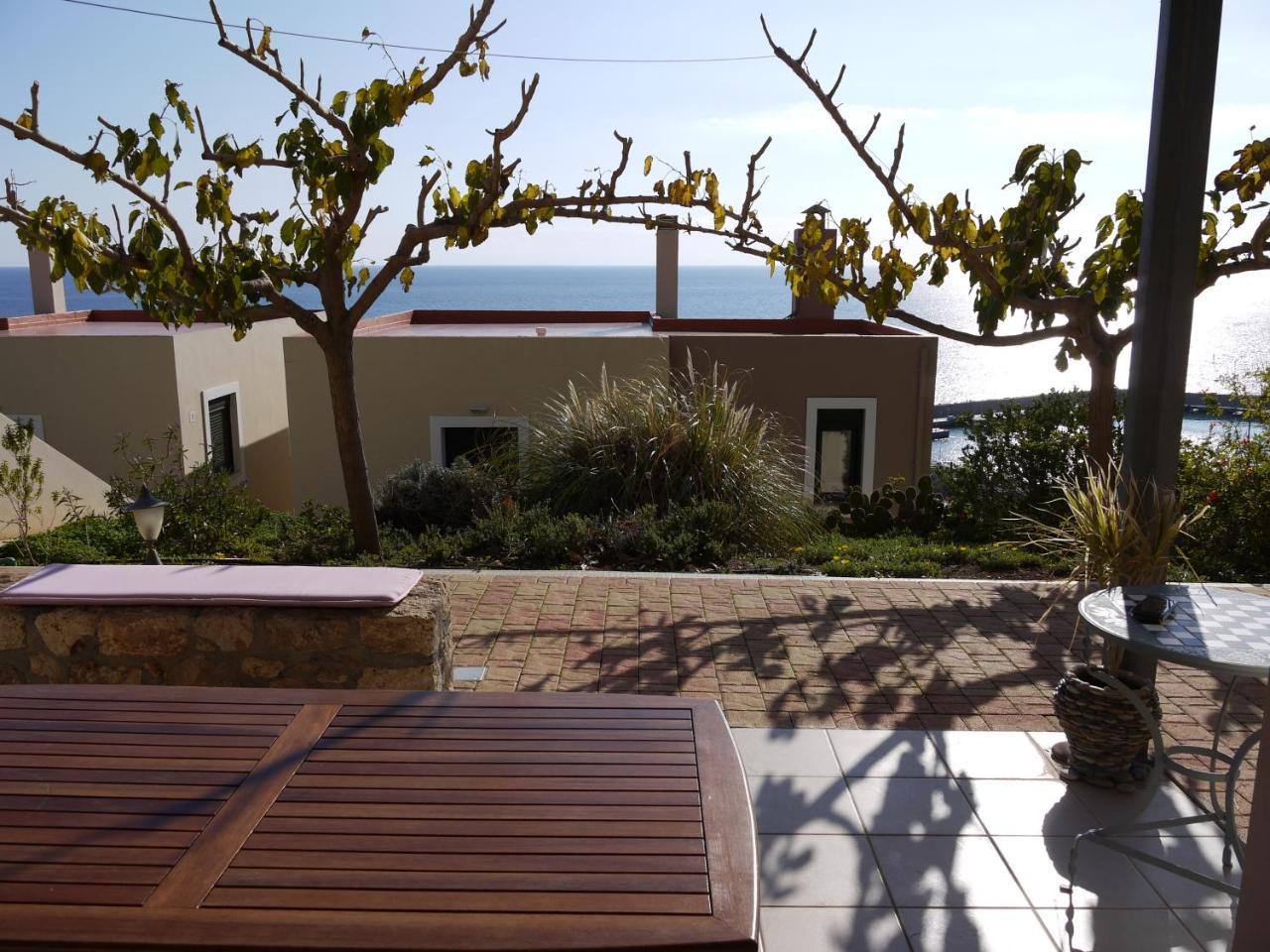 Portela Apartments Kastri Keratokampos Exterior photo